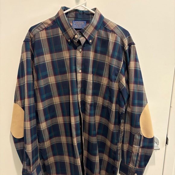 Vintage Men’s Pendleton Plaid Wool Shirt - Picture 8 of 10